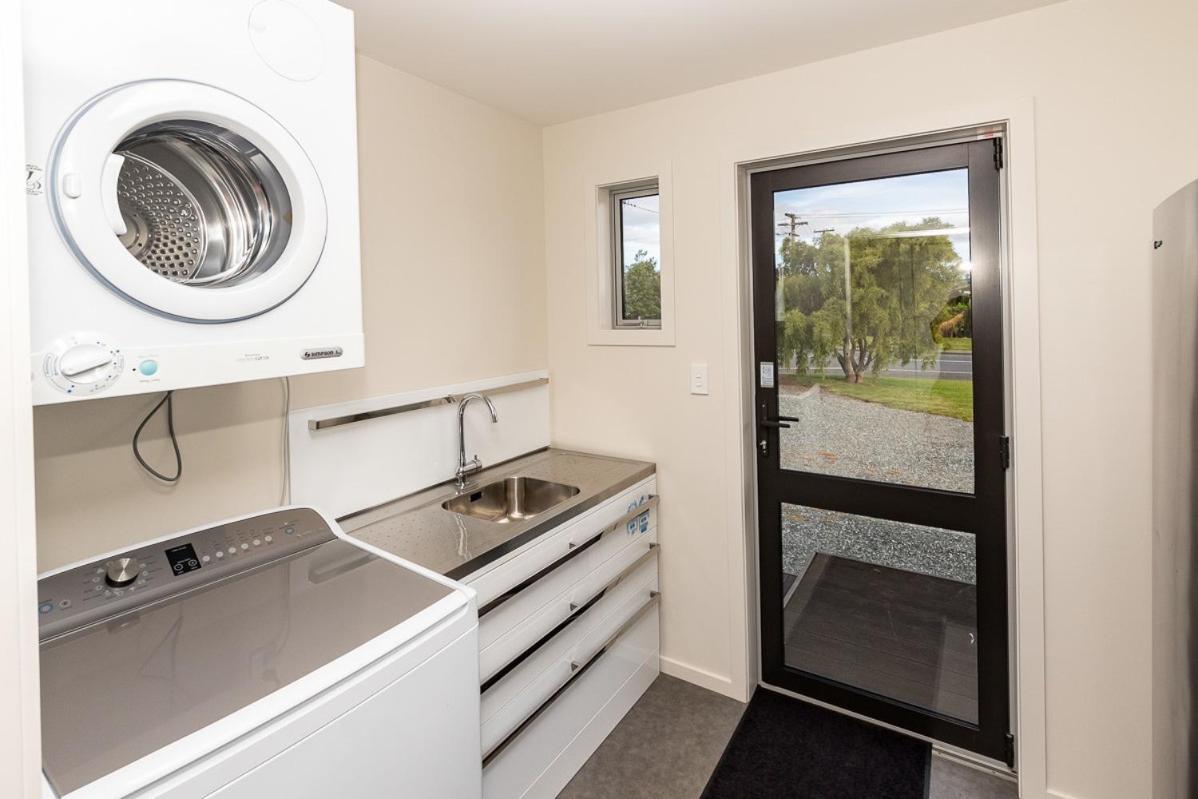 Poppa Pete's - Te Anau Holiday Home Exterior foto